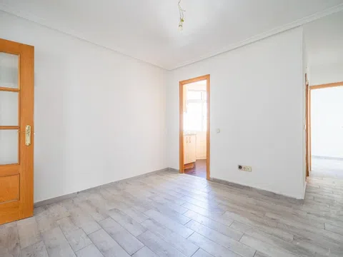Flat in calle de Athos - Photo 8