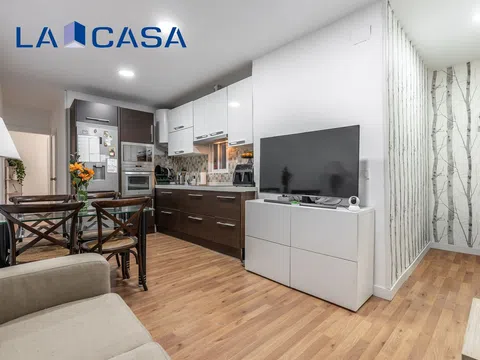 Flat in paseo de las Delicias - Photo 2