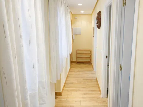 Flat in calle Alcalá - Photo 12