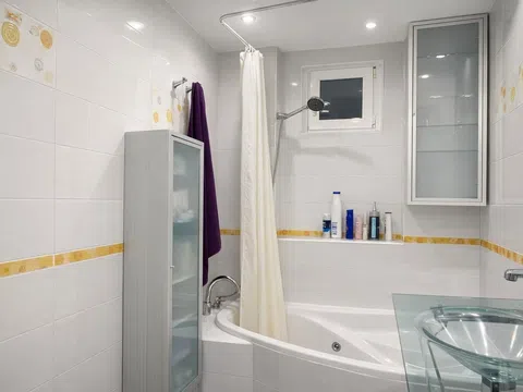 Flat in calle Alcalá - Photo 15