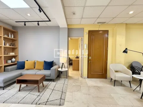 Flat in calle de Bravo Murillo - Photo 3