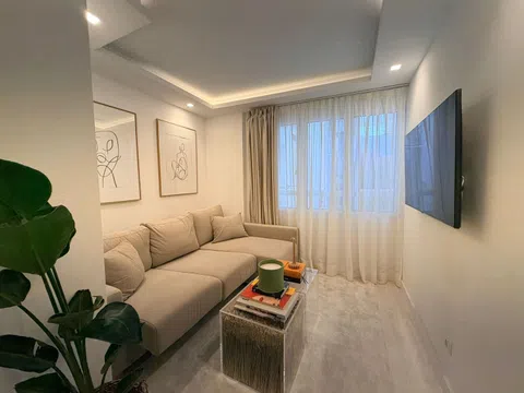 Flat in calle de la Santísima Trinidad - Photo 15
