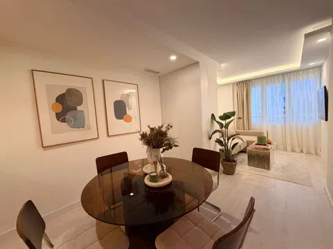 Flat in calle de la Santísima Trinidad - Photo 3