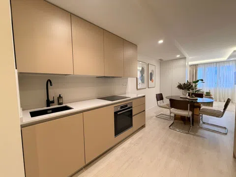 Flat in calle de la Santísima Trinidad - Photo 7