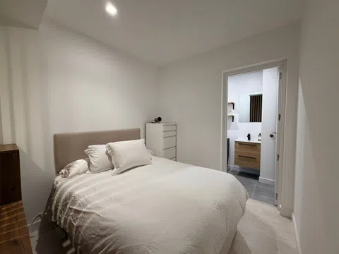 Flat in calle de la Santísima Trinidad - Photo 9