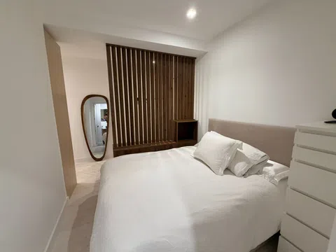 Flat in calle de la Santísima Trinidad - Photo 10
