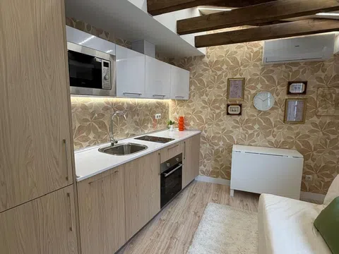 Flat - Photo 2
