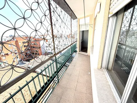 Flat in CL Ros De Olano - Photo 3