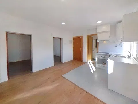 Flat - Photo 3