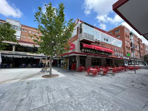 Flat in calle Hermanos de Pablo - Photo 18