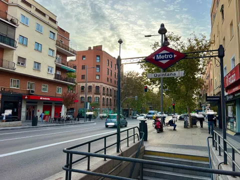 Flat in calle Hermanos de Pablo - Photo 19