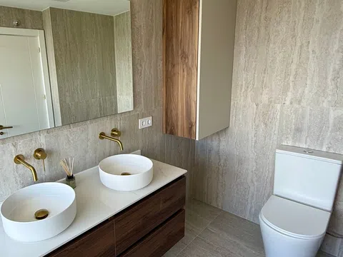 Flat in avenida de Burgos - Photo 8