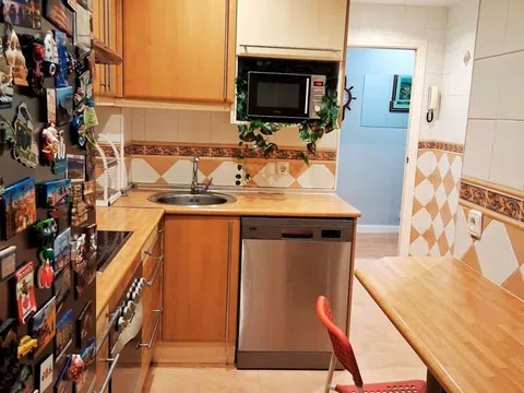 Flat in calle de Castrillo de Aza - Photo 12