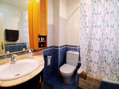 Flat in calle de Castrillo de Aza - Photo 14
