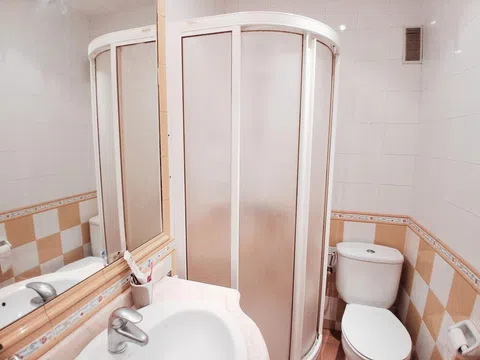 Flat in calle de Castrillo de Aza - Photo 16