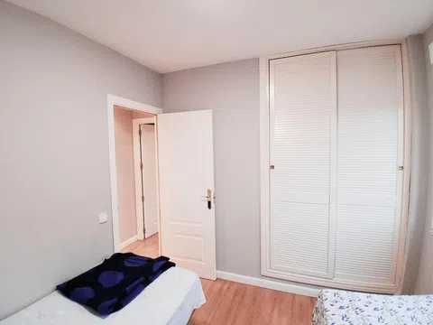 Flat in calle de Castrillo de Aza - Photo 18