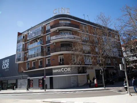 Flat in calle de Arturo Soria - Photo 17