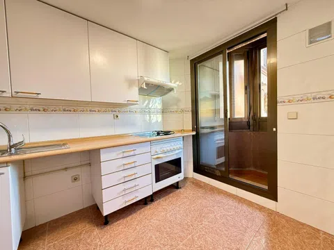 Flat in calle de Arturo Soria - Photo 5