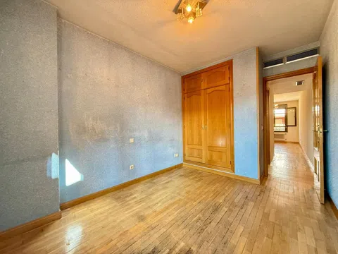 Flat in calle de Arturo Soria - Photo 9