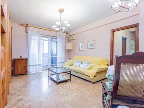 Flat in calle de la Marroquina - Photo 2