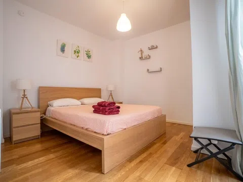 Flat in calle de la Montera - Photo 8