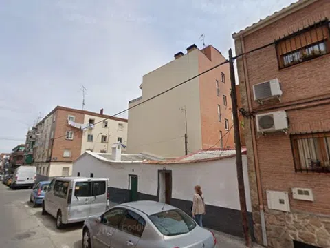 Detached house in calle Alberto Palacios - Photo 3