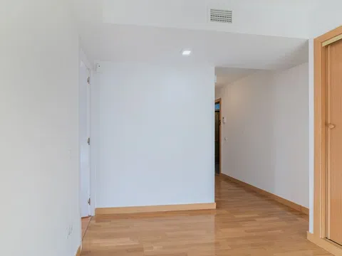 Flat in CL Gonzalez Soto - Photo 9