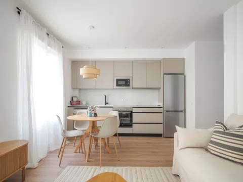 Flat in calle de Vallehermoso, 110 - Photo 2
