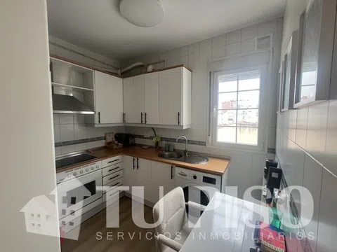 Flat in calle del Ferrocarril - Photo 9