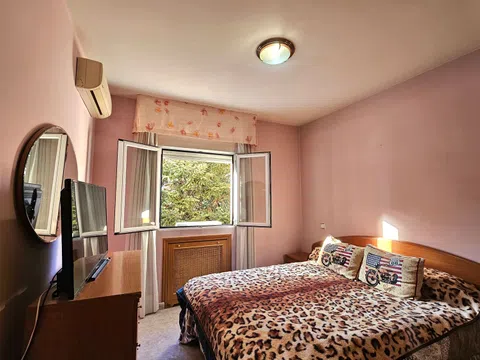 Flat in calle Puerto Real - Photo 8