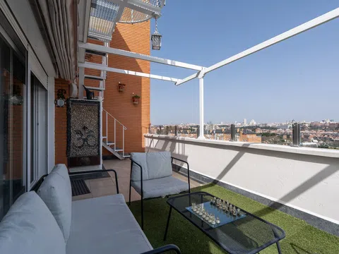 Penthouse in calle de Caramuel - Photo 11