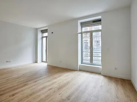 Flat in calle de Castelló - Photo 4