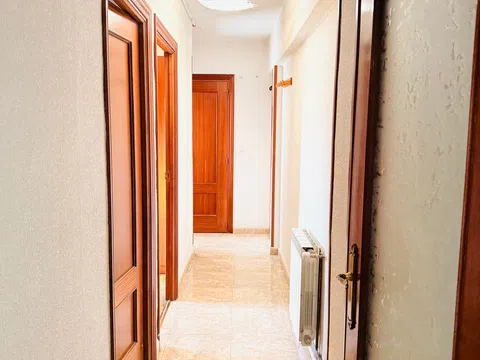 Flat in calle de Valdecanillas - Photo 15