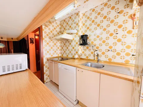Flat in calle de Valdecanillas - Photo 10