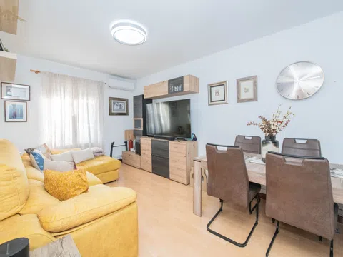 Flat in calle de la Huerta de Castañeda - Photo 2