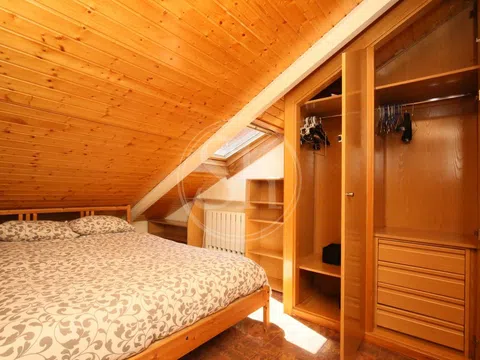 Flat in calle de Velarde - Photo 11