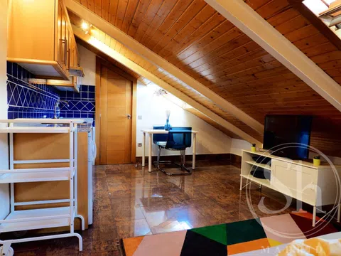 Flat in calle de Velarde - Photo 4