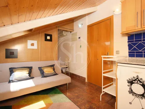 Flat in calle de Velarde - Photo 5