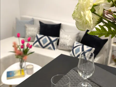 Flat in calle de la del Manojo de Rosas - Photo 7