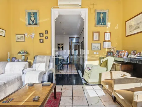 Flat in plaza de Santo Domingo - Photo 4