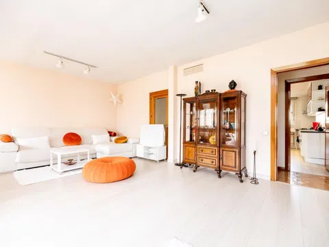 Flat - Photo 3