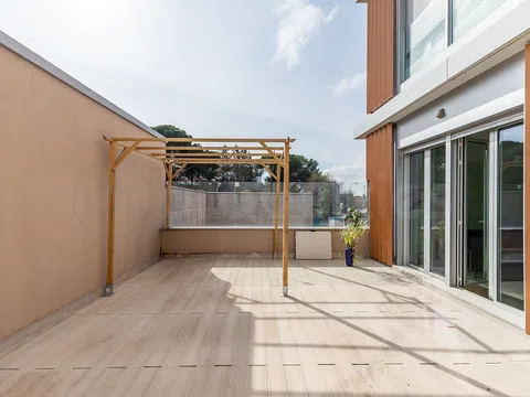 Duplex in calle de Serrano Galvache - Photo 14