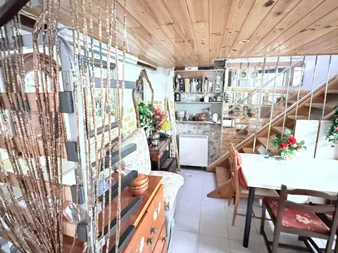 Studio - Photo 1