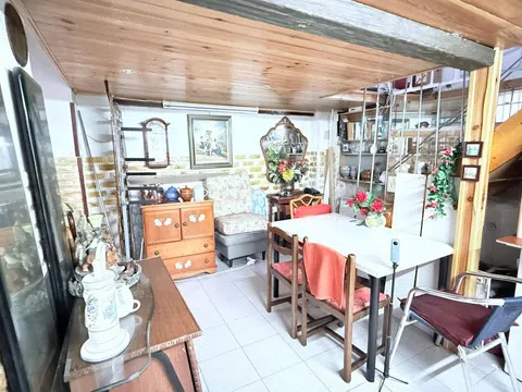 Studio - Photo 4