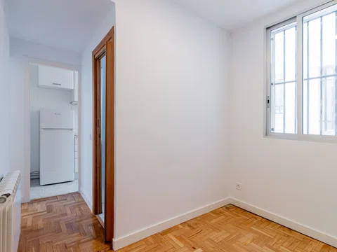 Flat in calle de Antonio López - Photo 19