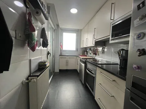 Flat in calle Navamures - Photo 11