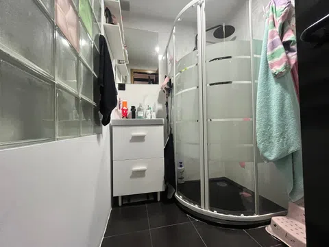 Flat in calle Navamures - Photo 19