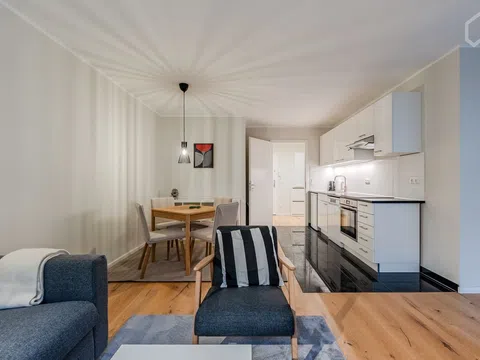 Flat in calle de Carcastillo - Photo 3