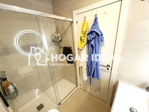 Flat in calle Virgen de Belen - Photo 17