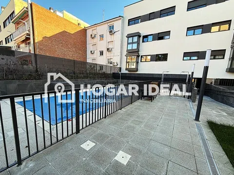 Flat in calle Virgen de Belen - Photo 4